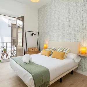 Apartamentos Luna Suites Palacio Dorita Granada
