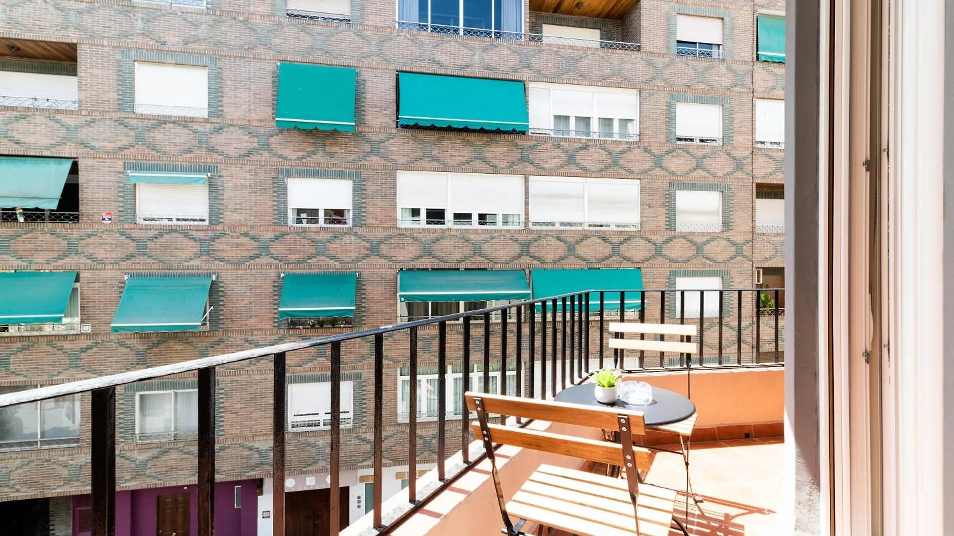 Wekey Homes Centrico Y Familiar, Parking Incluido Granada Apartmán