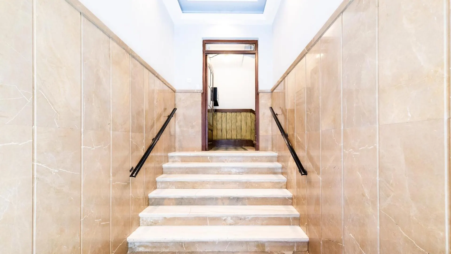 Wekey Homes Centrico Y Familiar, Parking Incluido Granada 0*,  Spain